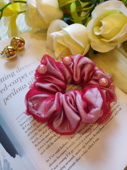 Pearly Scrunchie