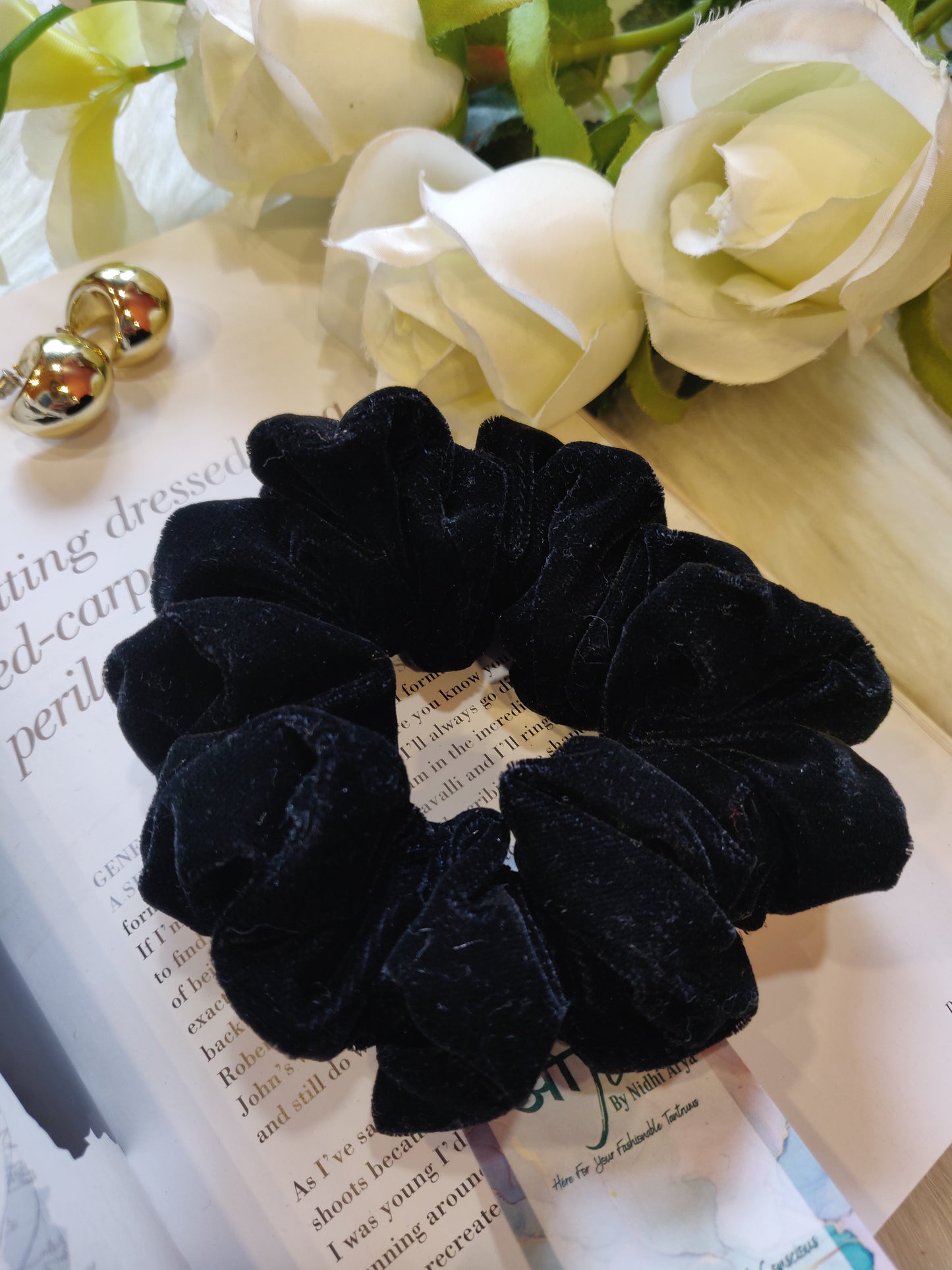 Jumbo Velvet Scrunchie